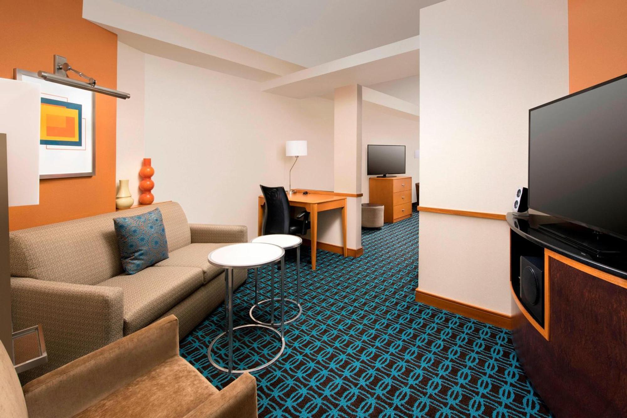 Hotel Fairfield & Suites-washington Dc Washington